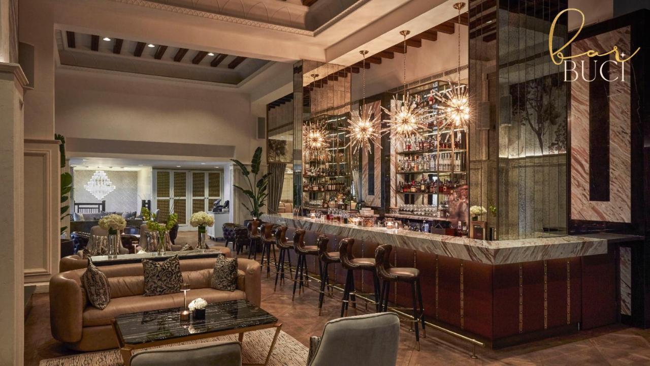 Jumeirah Dar Al Masyaf Dubai Dış mekan fotoğraf The Bar at The Ivy